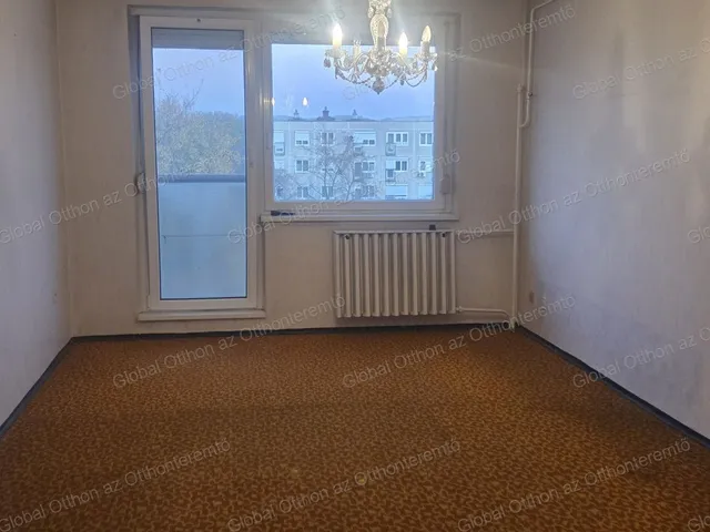 Eladó lakás Tatabánya, Sárberek 53 nm