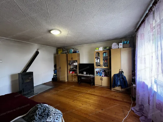 Eladó ház Mecsér 66 nm