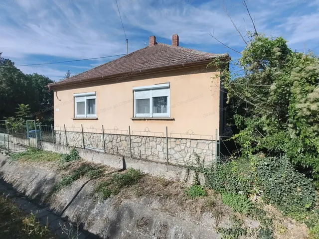 Eladó ház Jánossomorja 75 nm