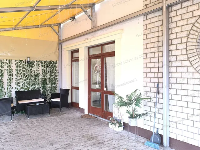 Eladó kereskedelmi és ipari ingatlan Mosonmagyaróvár 101 nm