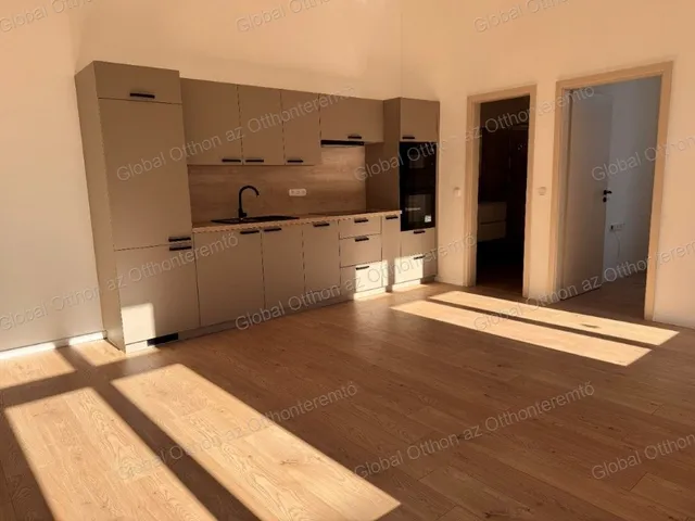 Eladó lakás Mosonmagyaróvár, Lúcsony 39 nm