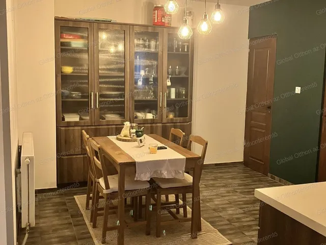 Eladó lakás Jánossomorja 80 nm