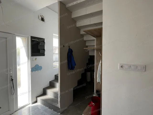 Eladó ház Levél 120 nm