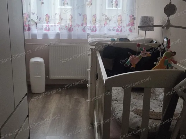 Eladó lakás Baj 43 nm