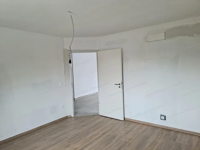 Eladó lakás Darnózseli 102 nm