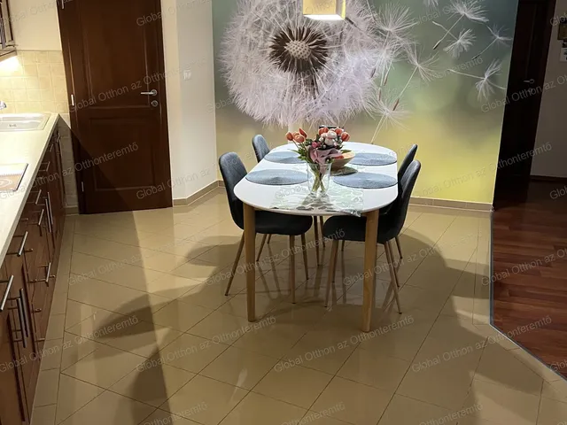 Eladó lakás Mosonmagyaróvár 96 nm
