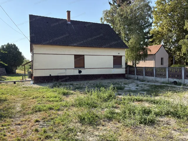 Eladó ház Dunaszeg 68 nm