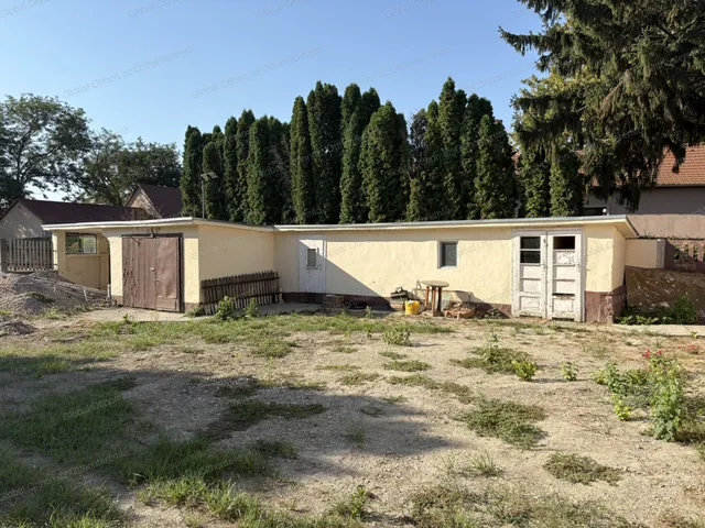 Eladó ház Dunaszeg 68 nm