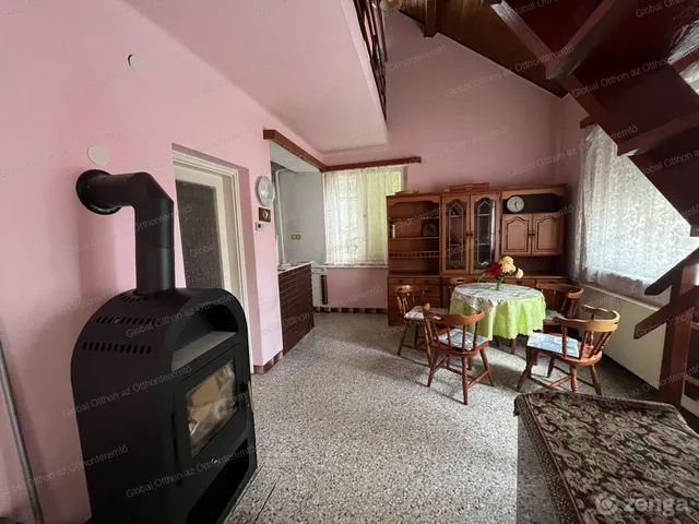 Kiadó ház Mosonmagyaróvár 100 nm