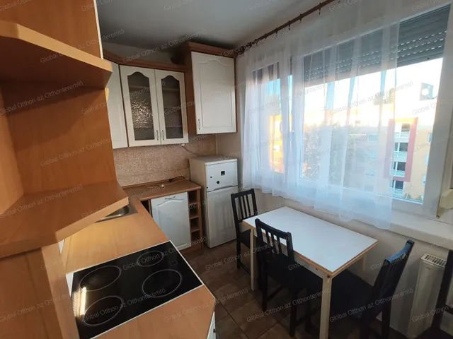 Eladó lakás Mosonmagyaróvár, Városközpont 53 nm