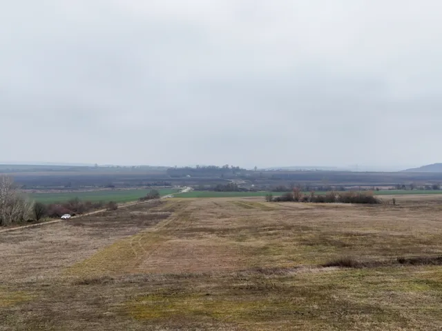 Eladó mezőgazdasági ingatlan Vác, Külterület 12048 nm