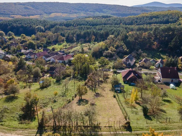 Eladó telek Alsópetény 1477 nm
