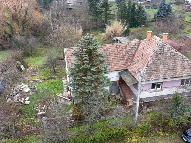 Eladó ház Diósjenő 135 nm