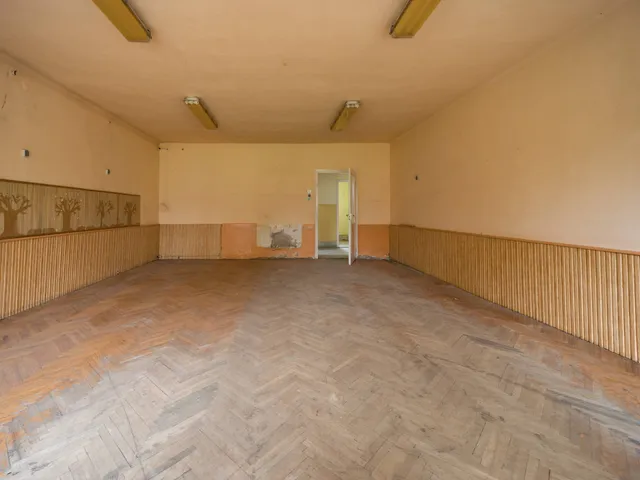 Eladó ház Érsekvadkert 246 nm
