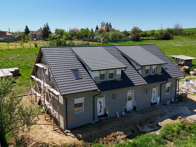 Eladó ház Felsőpetény 98 nm