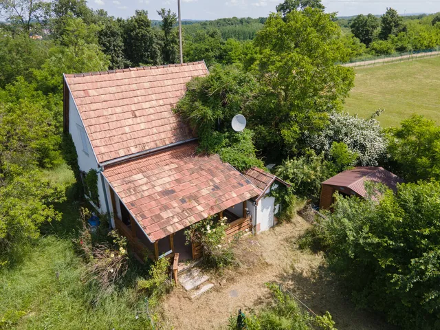 Eladó ház Rétság 45 nm