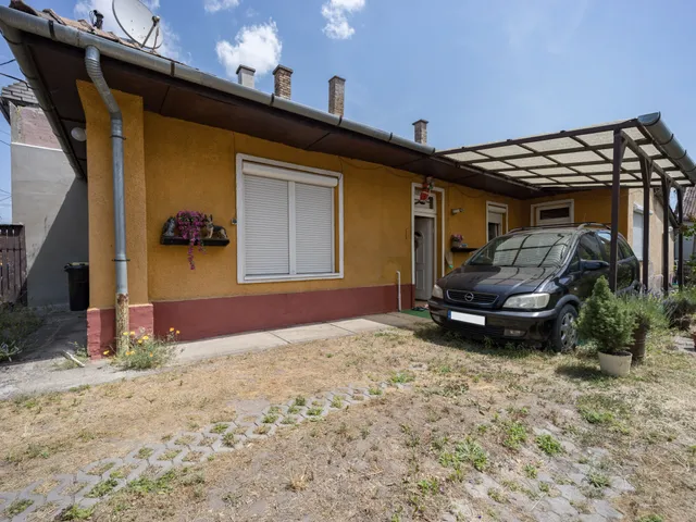 Eladó ház Budapest XX. kerület, Pacsirtatelep 63 nm