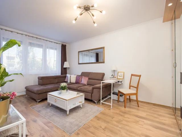 Eladó lakás Budapest III. kerület, Kaszásdűlő 51 nm