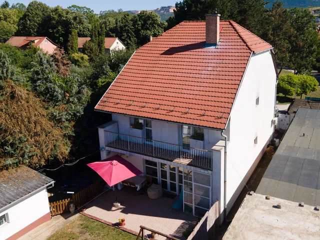 Eladó ház Vác 164 nm