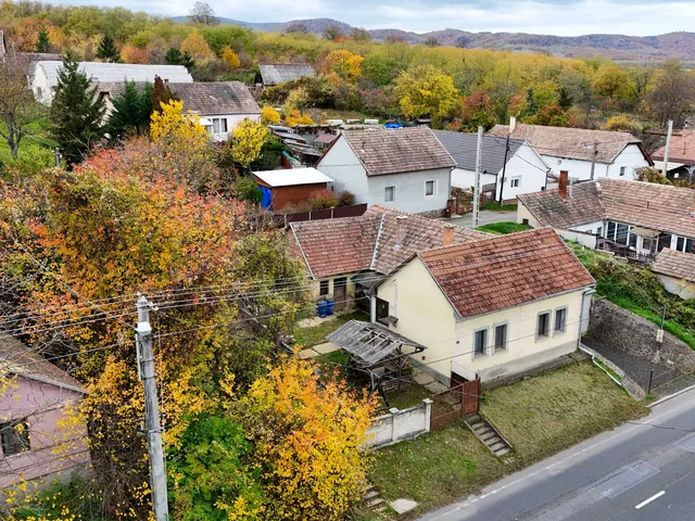 Eladó ház Nagyoroszi 69 nm