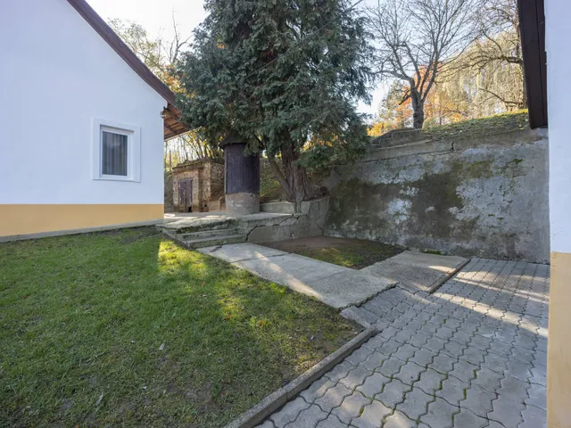 Eladó ház Nagyoroszi 78 nm