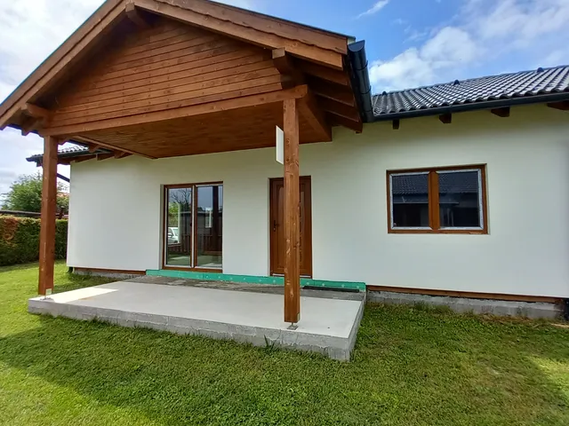 Eladó ház Balatonmáriafürdő 77 nm