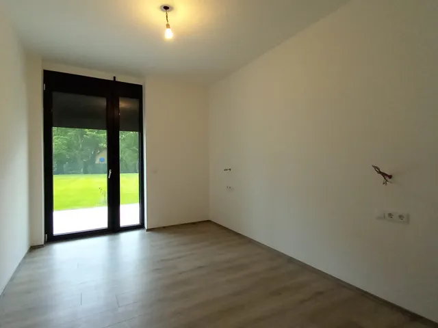 Eladó lakás Balatonfenyves 92 nm