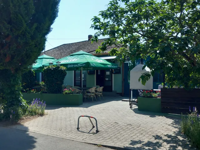 Eladó kereskedelmi és ipari ingatlan Fonyód 200 nm