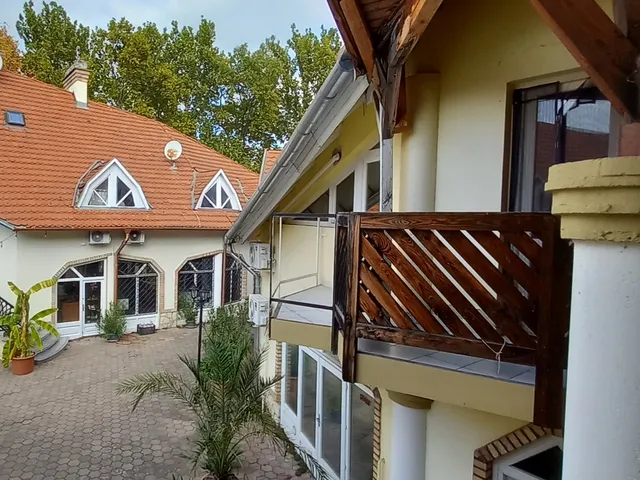 Eladó kereskedelmi és ipari ingatlan Balatonmáriafürdő 67 nm
