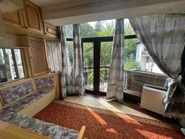 Kiadó lakás Budapest XII. kerület, Jánoshegy 130 nm
