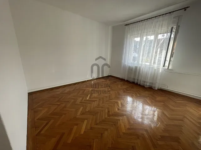 Kiadó ház Budapest XVIII. kerület 90 nm