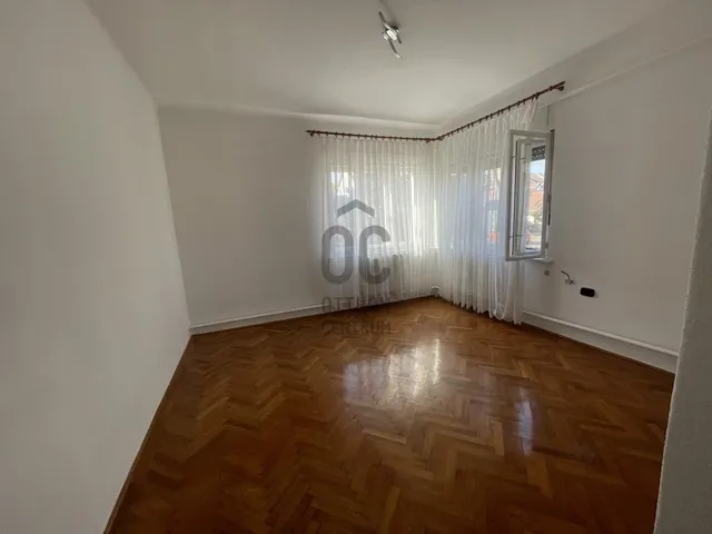 Kiadó ház Budapest XVIII. kerület 90 nm