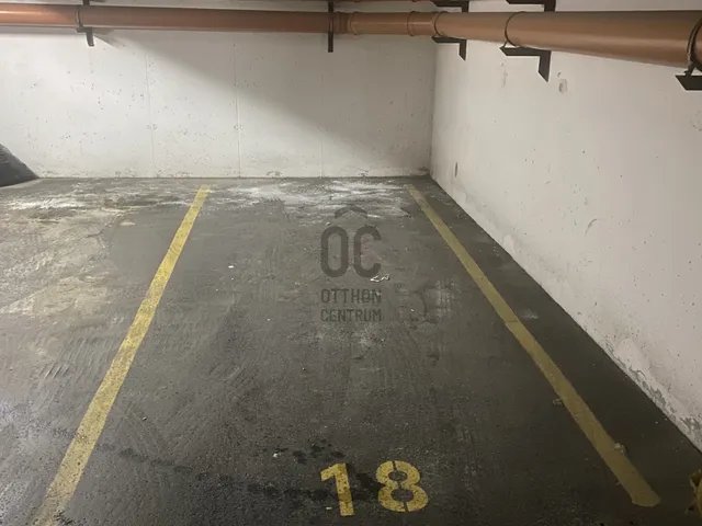 Eladó garázs Budapest IX. kerület, Belső Ferencváros 12 nm