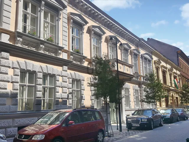 Eladó lakás Budapest VIII. kerület, Palotanegyed 54 nm