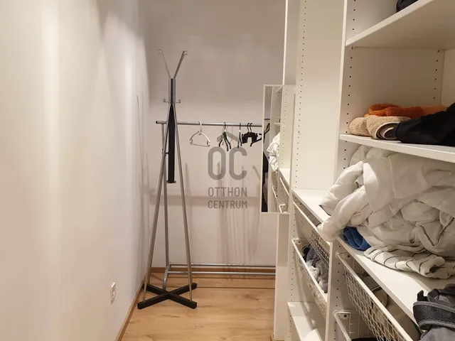 Eladó lakás Budapest VIII. kerület, Palotanegyed 79 nm