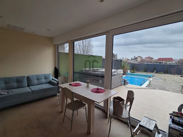 Eladó ház Újhartyán 85 nm