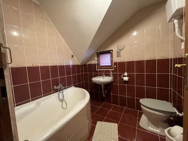 Eladó lakás Budapest VIII. kerület 108 nm