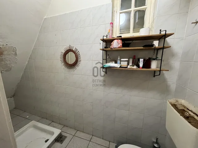 Eladó ház Budapest XVIII. kerület, Rendessytelep 32 nm