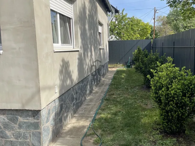 Eladó ház Budapest XIX. kerület, Kertváros 159 nm