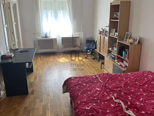 Eladó lakás Kaposvár, Belváros, Berzsenyi utca 87 nm