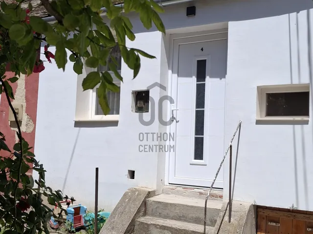 Eladó lakás Pécs 27 nm