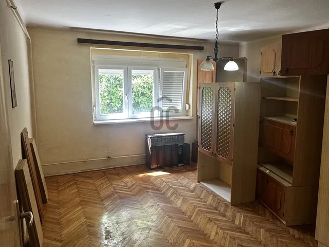 Eladó lakás Pécs, Meszes 49 nm