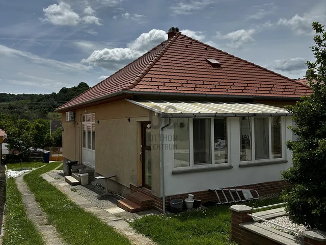 Eladó ház Mecseknádasd 154 nm