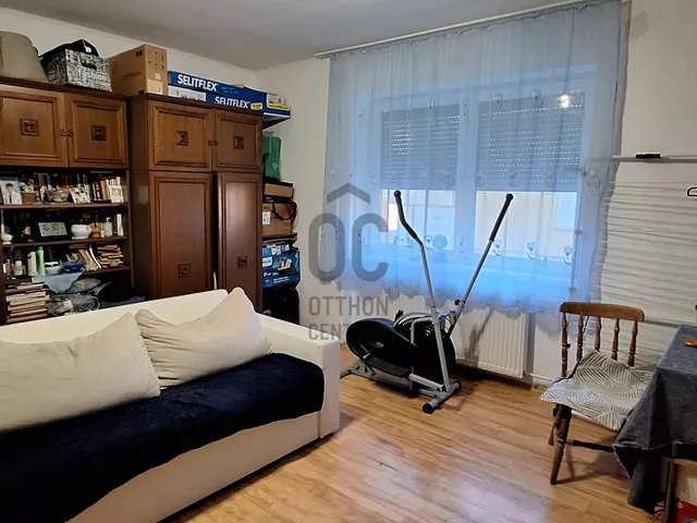 Eladó lakás Pécs, Ledina 57 nm