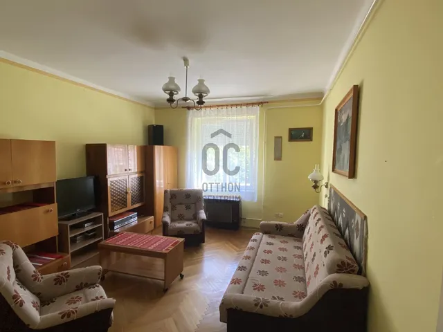 Eladó lakás Pécs, Uránváros 54 nm