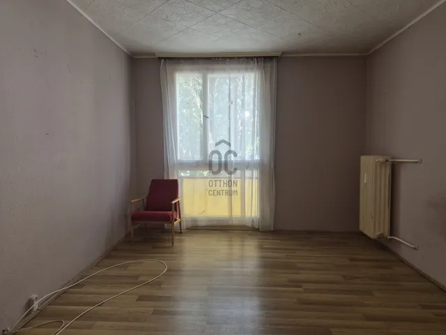 Eladó lakás Pécs, Kertváros, Krisztina tér 35 nm