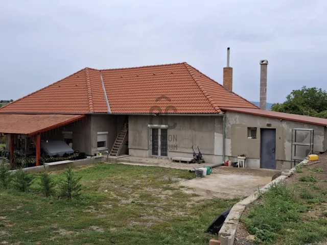 Eladó ház Pécs 130 nm