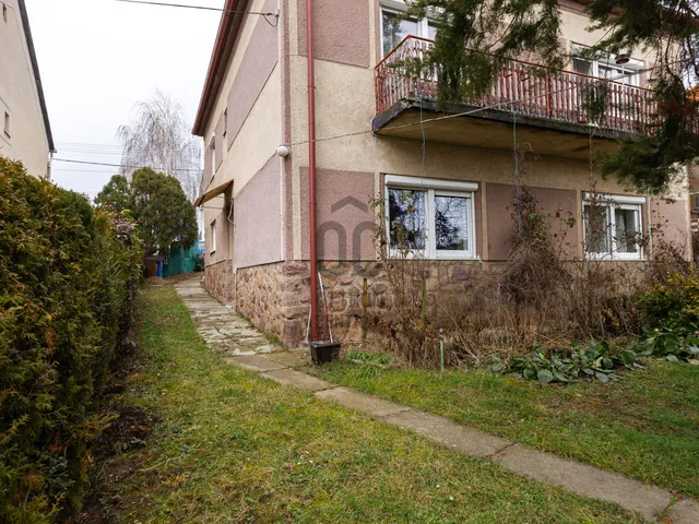Eladó ház Pécs, Rácváros 1259 nm