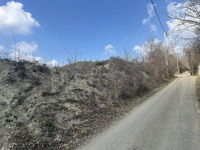 Eladó telek Pécs, Mecsekoldal 2170 nm