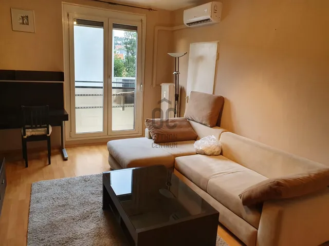 Eladó lakás Pécs, Egyetemváros 35 nm